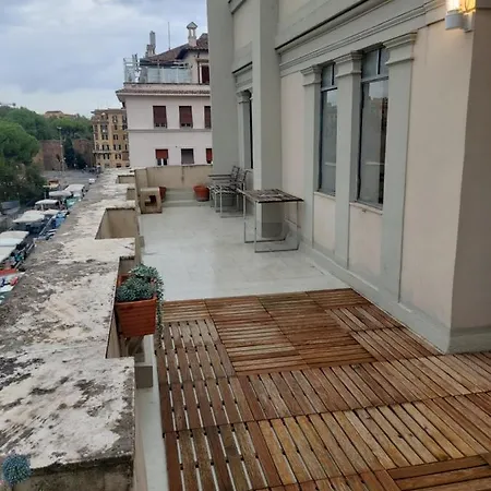 Apartment San Giovanni's Attic *